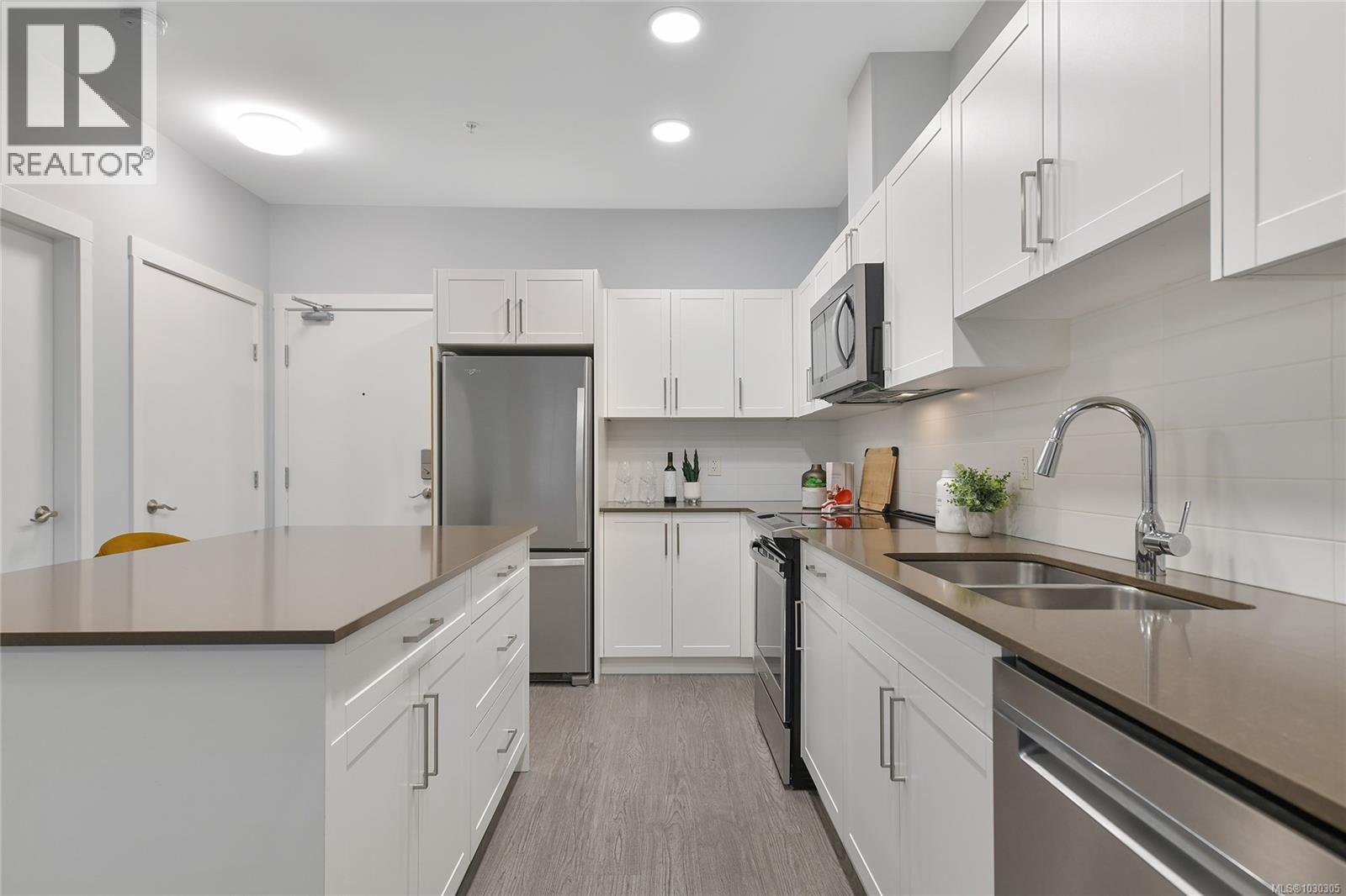 #406 2843 JACKLIN RD - 5