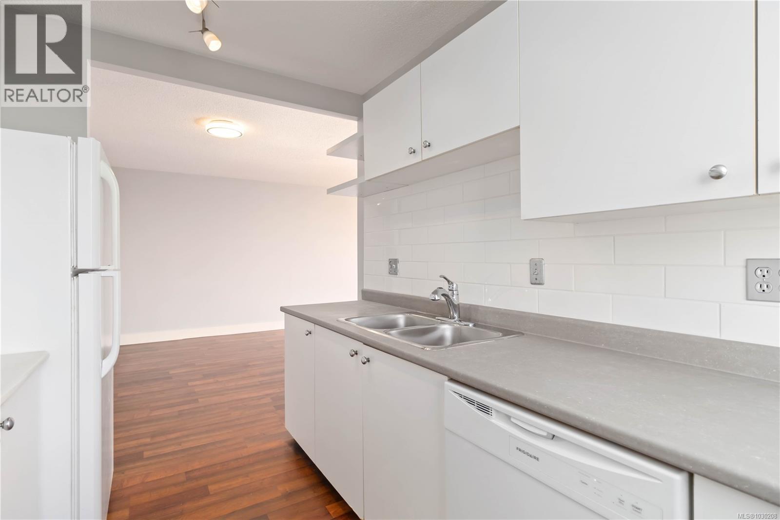 1012 835 View Street, Victoria