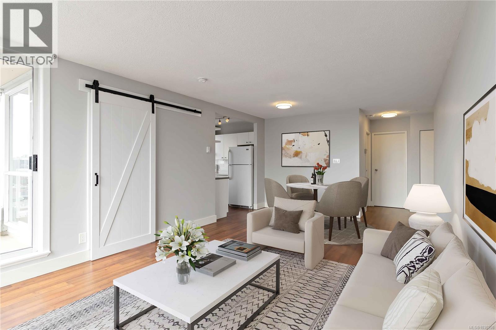 1012 835 View Street, Victoria