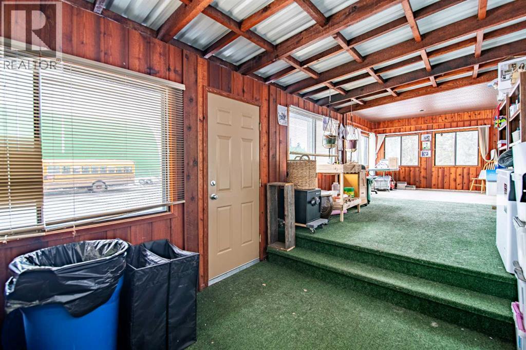 
          274052 Township Road 424
            <br/>
            <span>Rural Ponoka County</span>
            , 
            <span>AB</span>
             <span>T4J1V9</span>
         - Photo 20