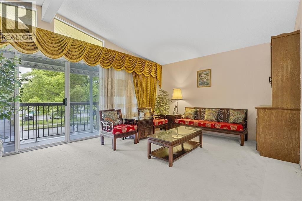 919 39TH Avenue - photo 2