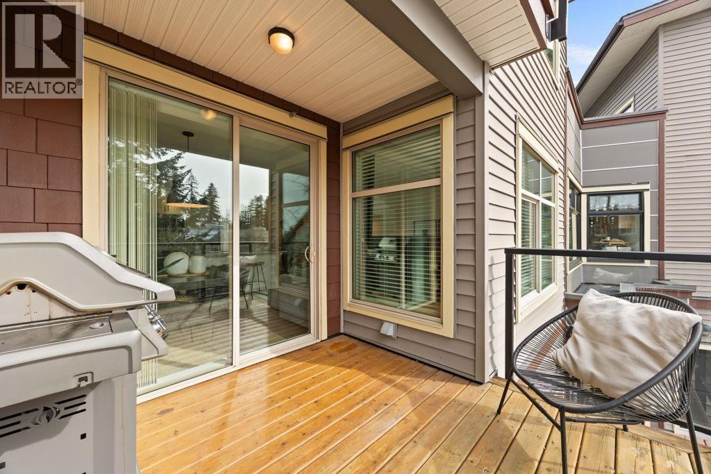 102 300 PANORAMA PLACE, Port Moody
