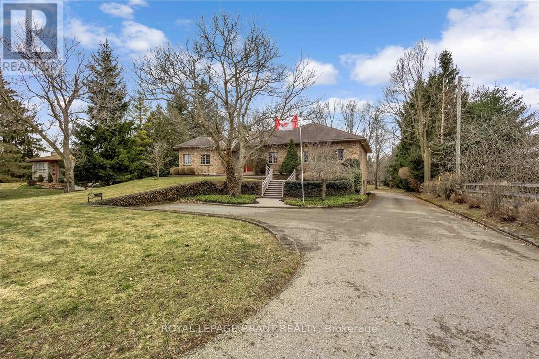 4-bedroom home for sale at 103 TUTELA HEIGHTS ROAD, Brantford ON · photo 4 of 49
