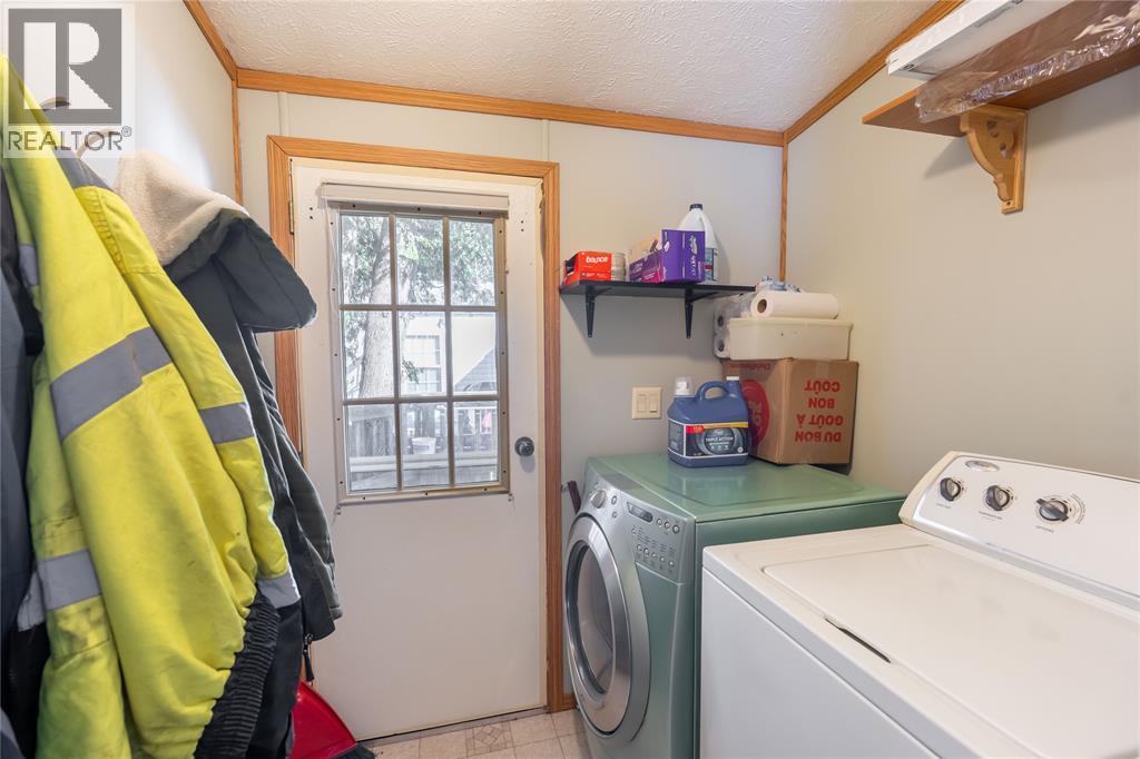 9385 IPPERWASH ROAD Unit# 7