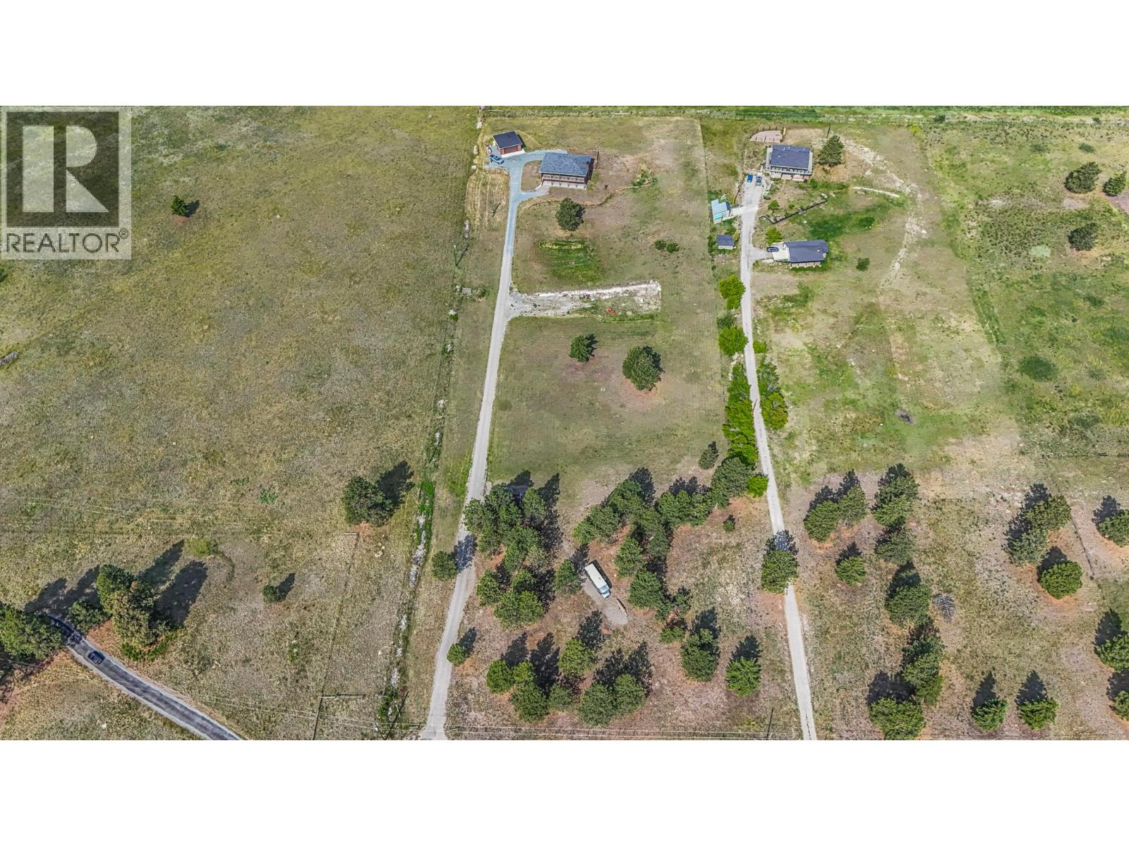 9693 CLEARVIEW Road, Cranbrook