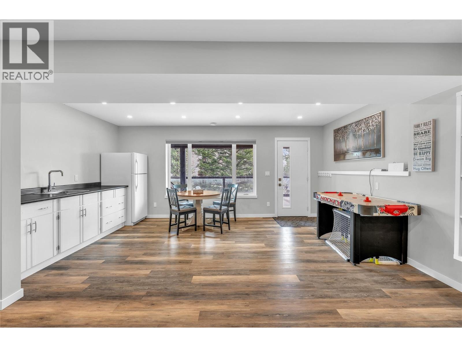 163 Farleigh Lake Road, Penticton