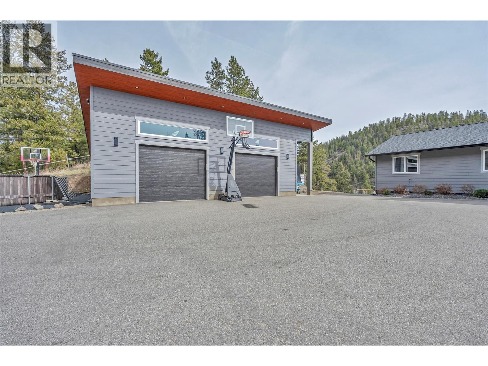 163 Farleigh Lake Road, Penticton