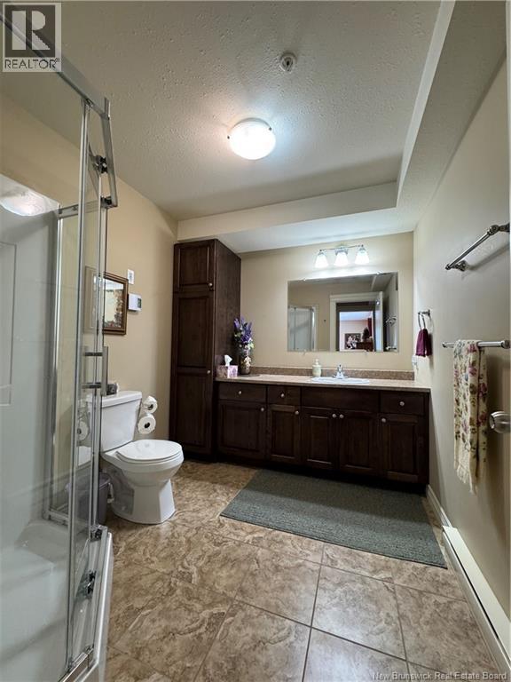 #105 165 VALCOUR DRIVE - 19