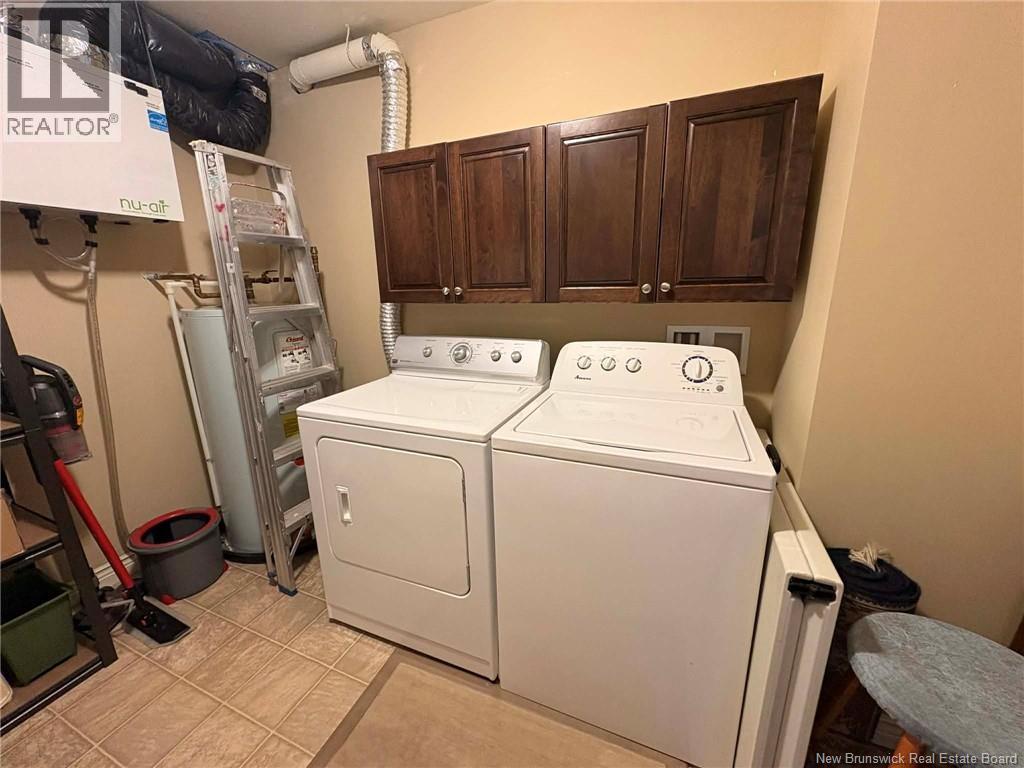 #105 165 VALCOUR DRIVE - 33