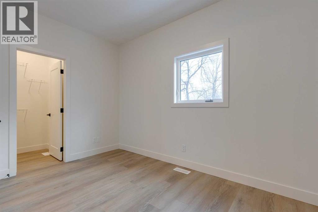 Single Family House for Sale in   Avenue NW Mount Pleasant Calgary 