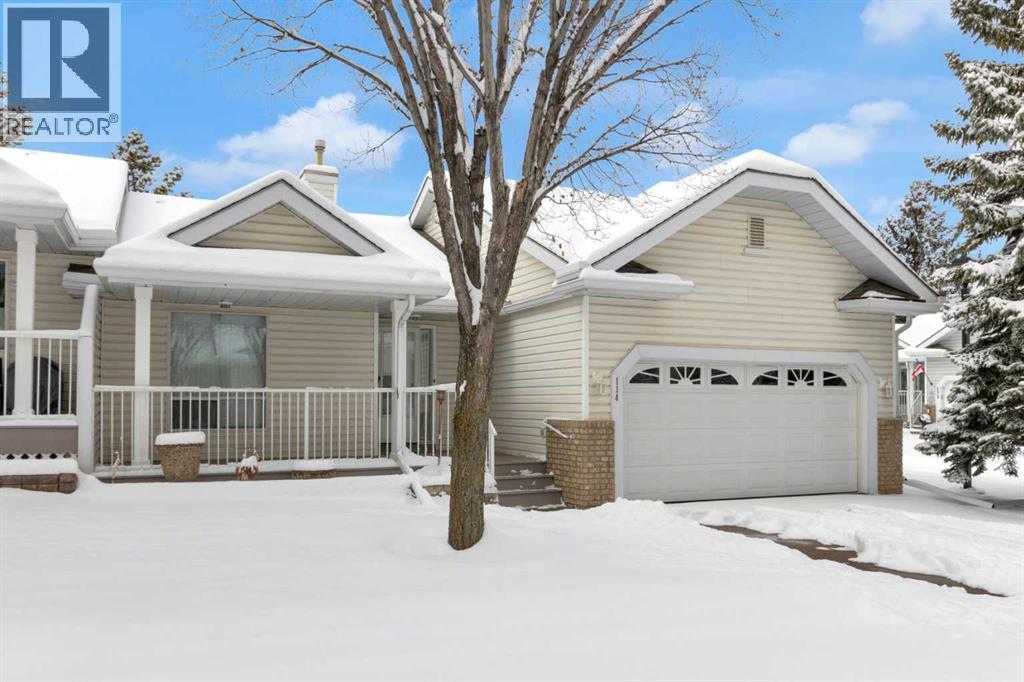 Single Family House for Sale in  Macewan Ridge Villas NW MacEwan Glen Calgary 