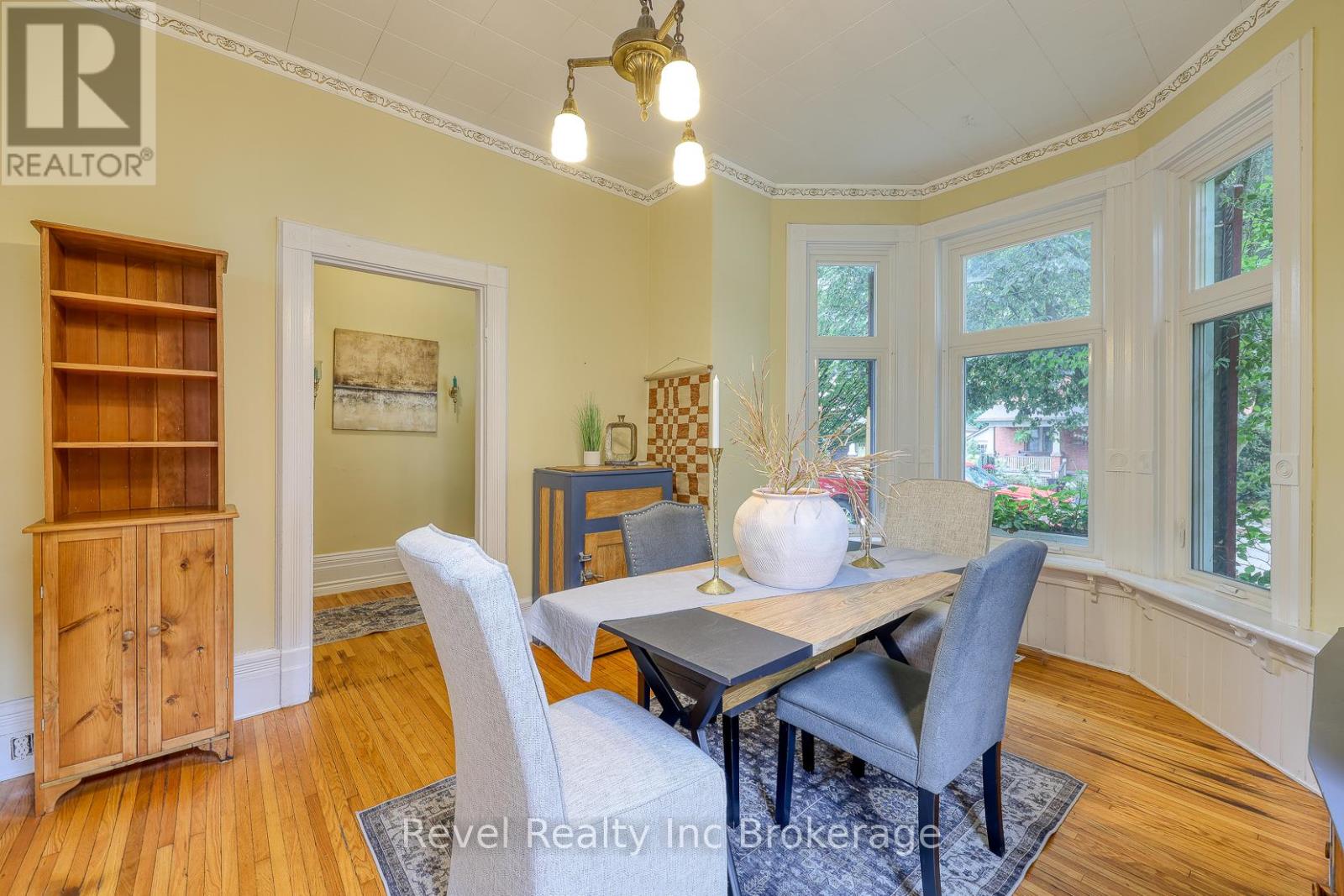 453 DREW STREET - 8