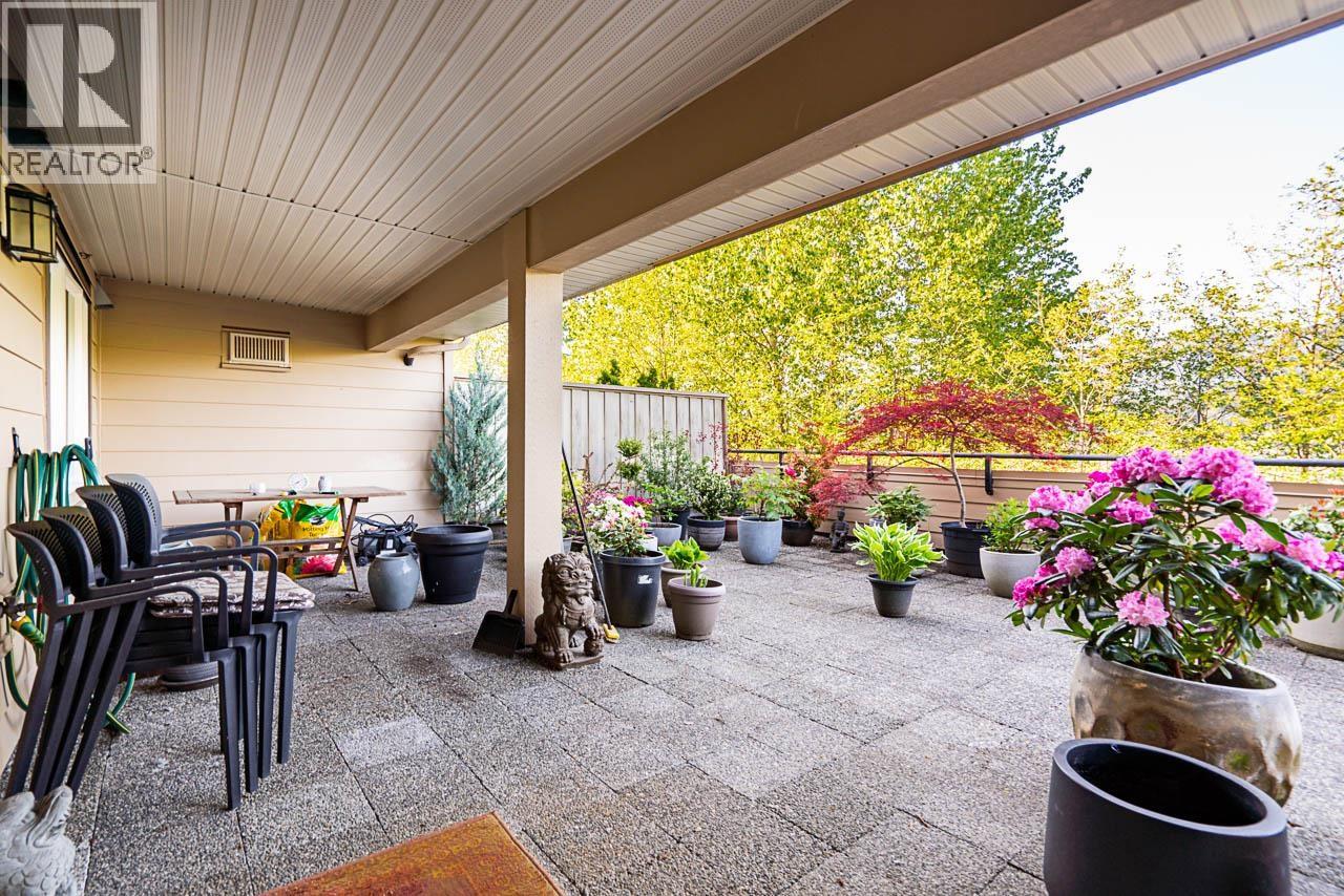 303 160 SHORELINE CIRCLE, Port Moody