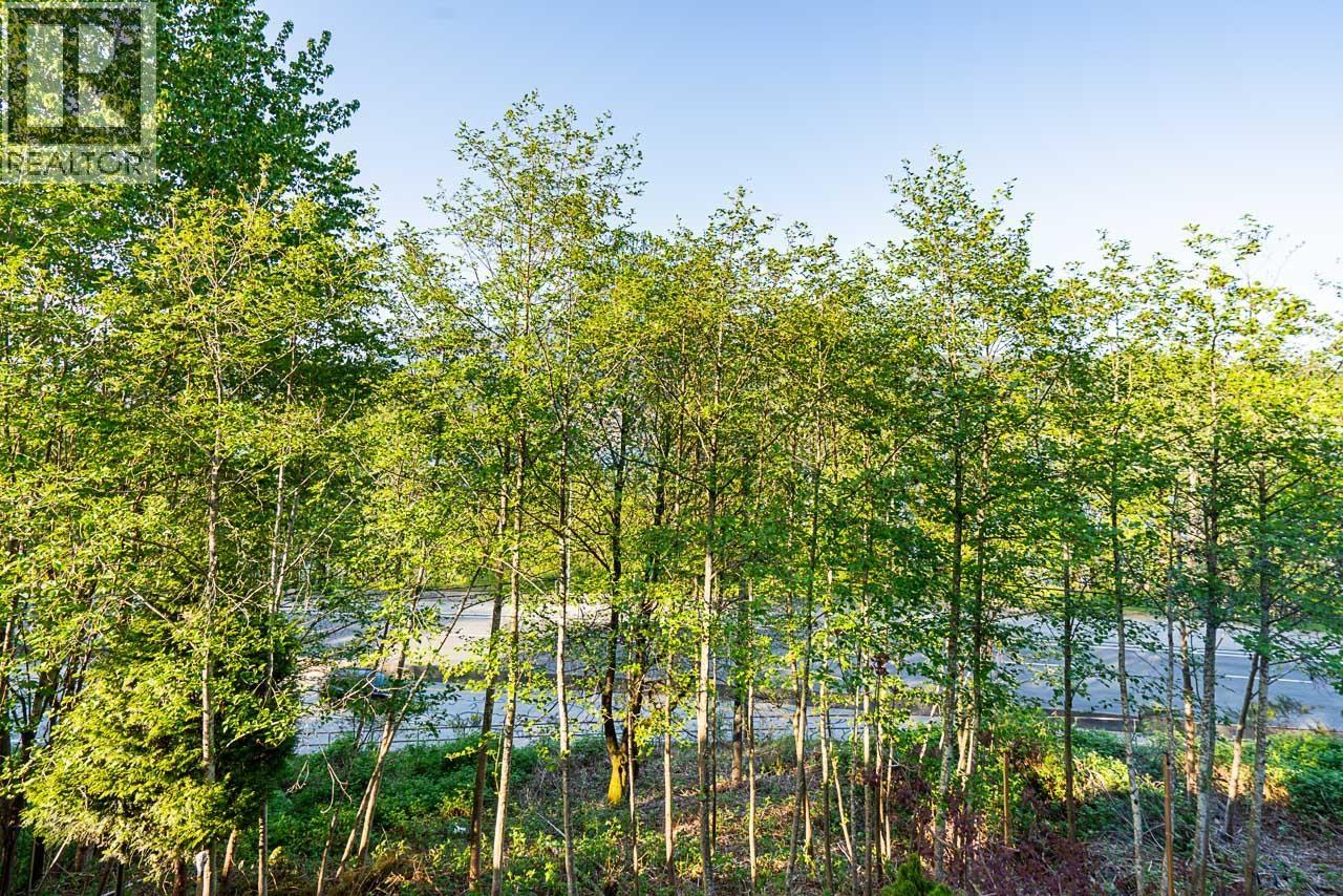 303 160 SHORELINE CIRCLE, Port Moody