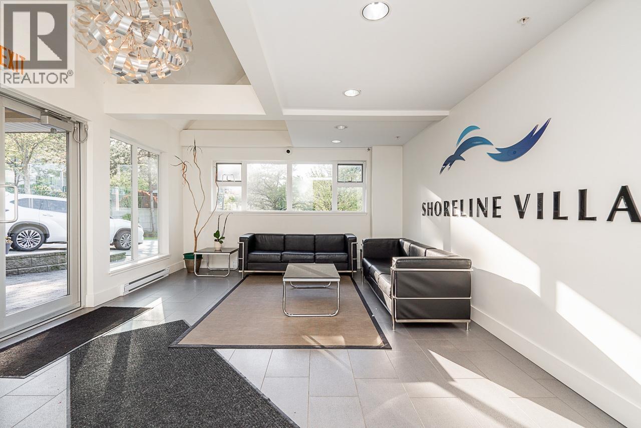 303 160 SHORELINE CIRCLE, Port Moody