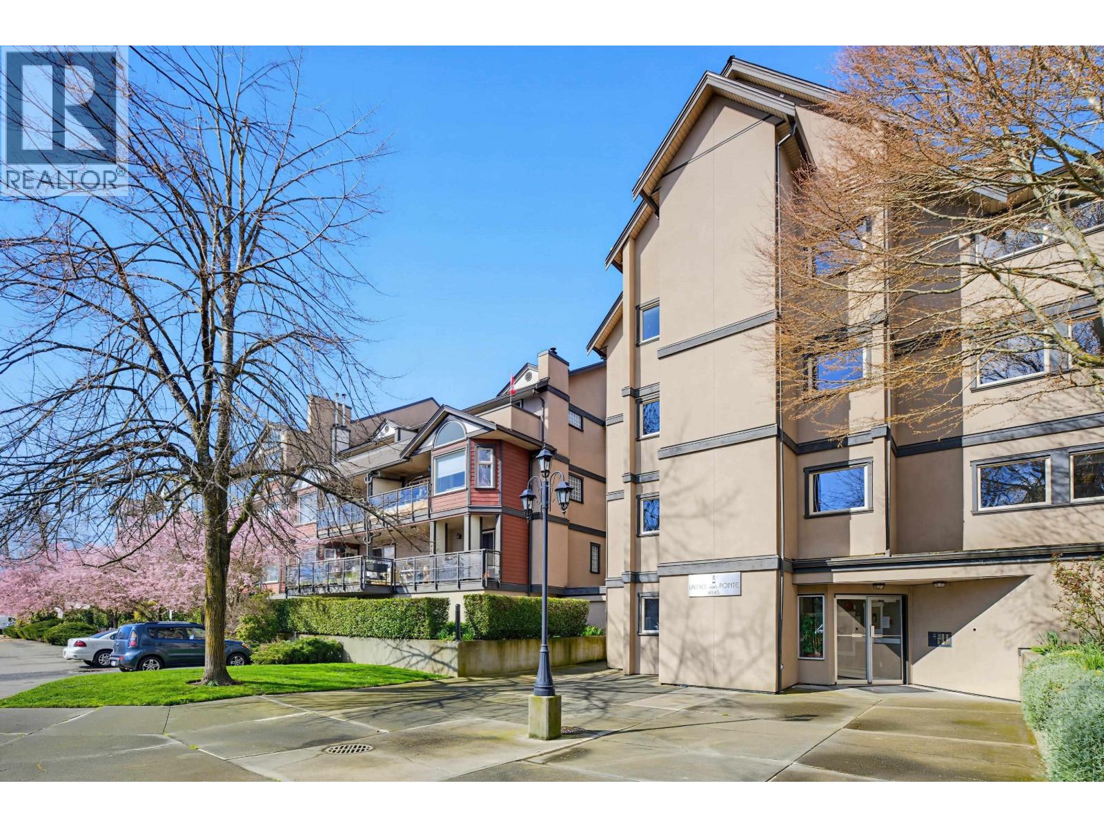 #D205-4845 53 Street, Delta