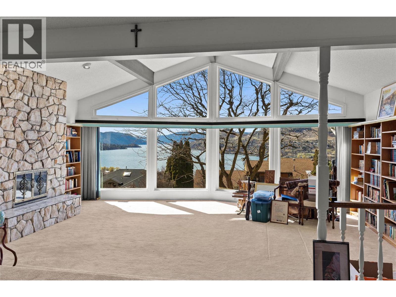 9305 Orchard Ridge Drive, Coldstream