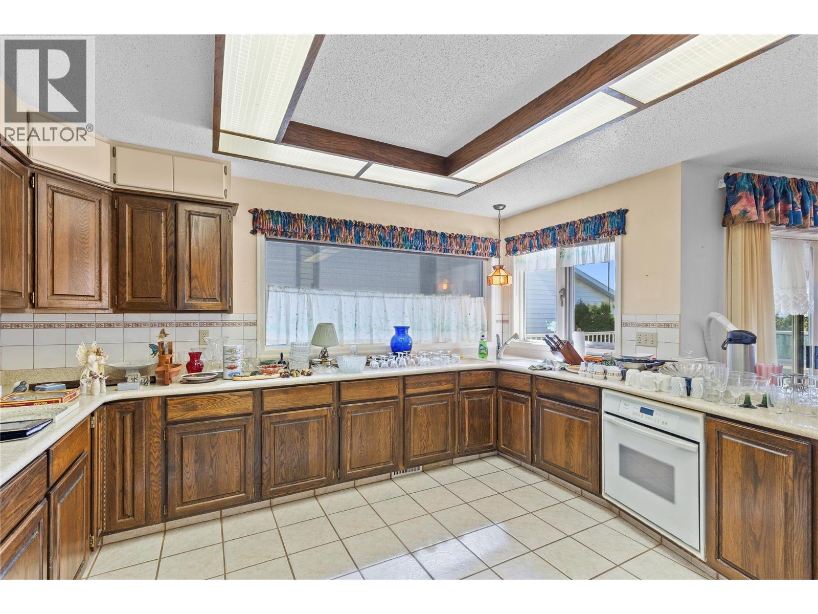 9305 Orchard Ridge Drive, Coldstream