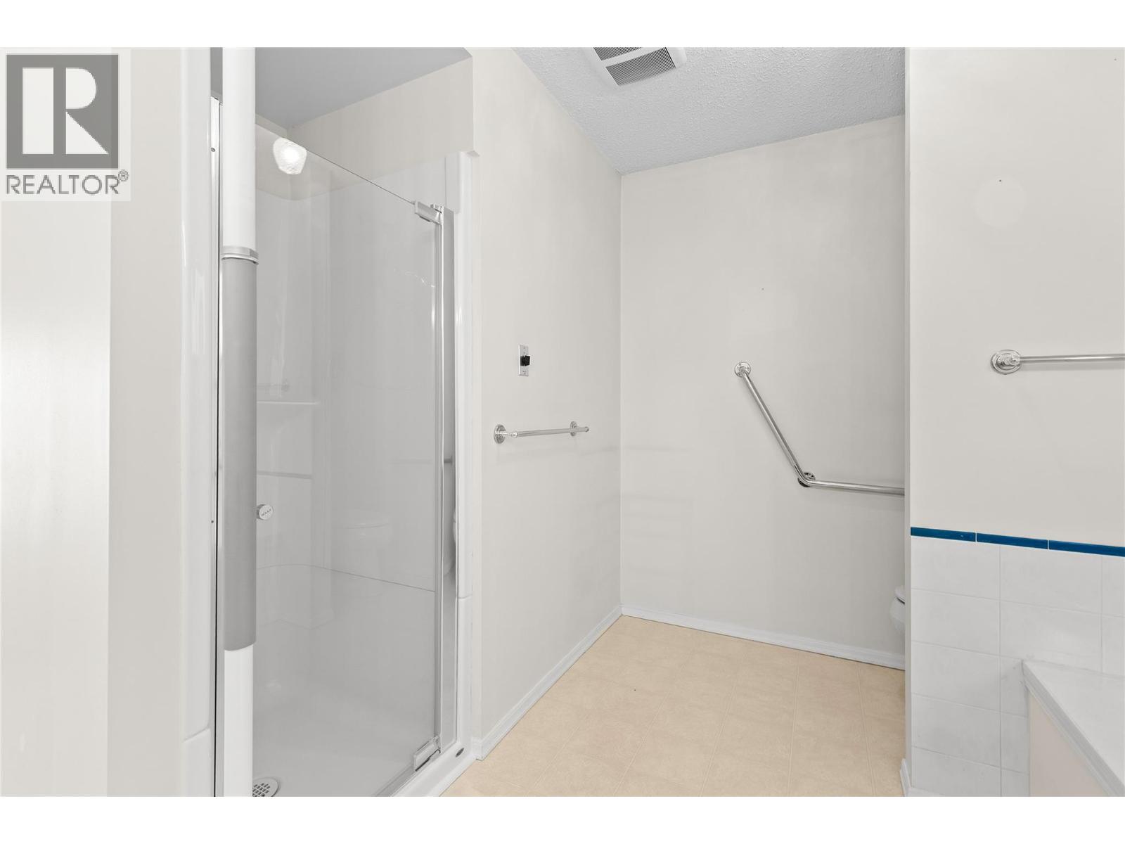 9305 Orchard Ridge Drive, Coldstream