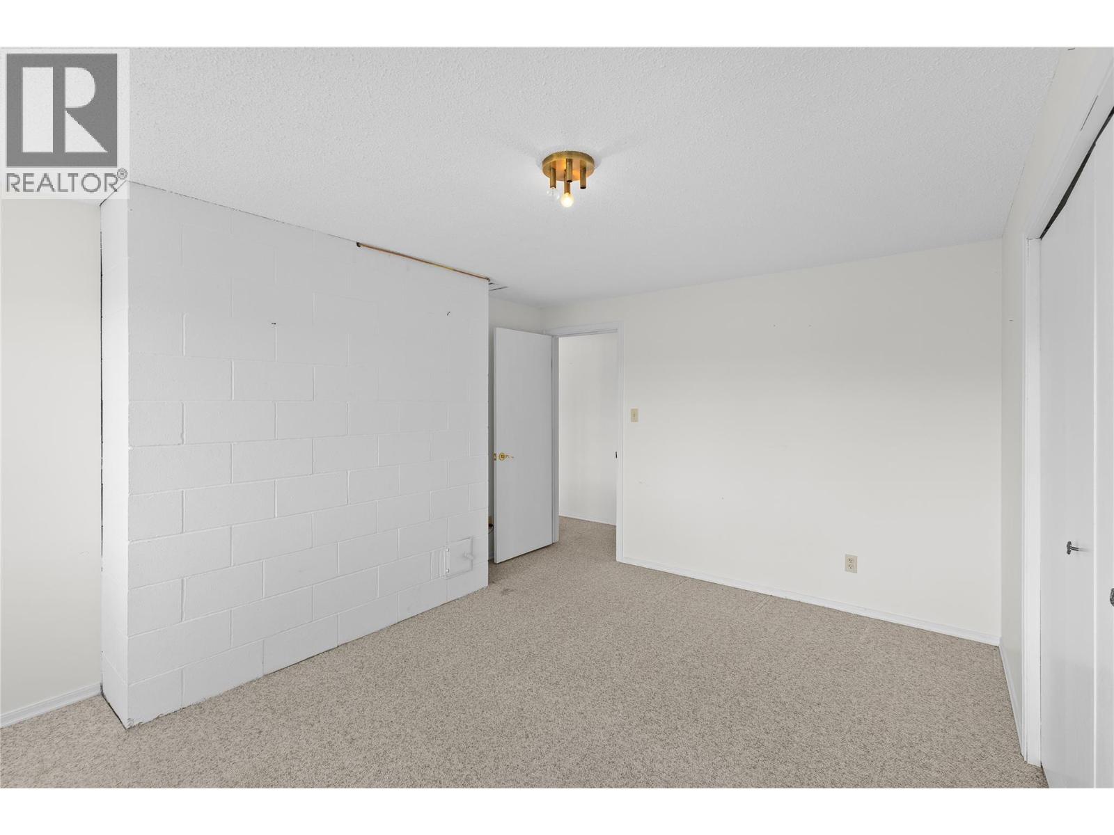 9305 Orchard Ridge Drive, Coldstream