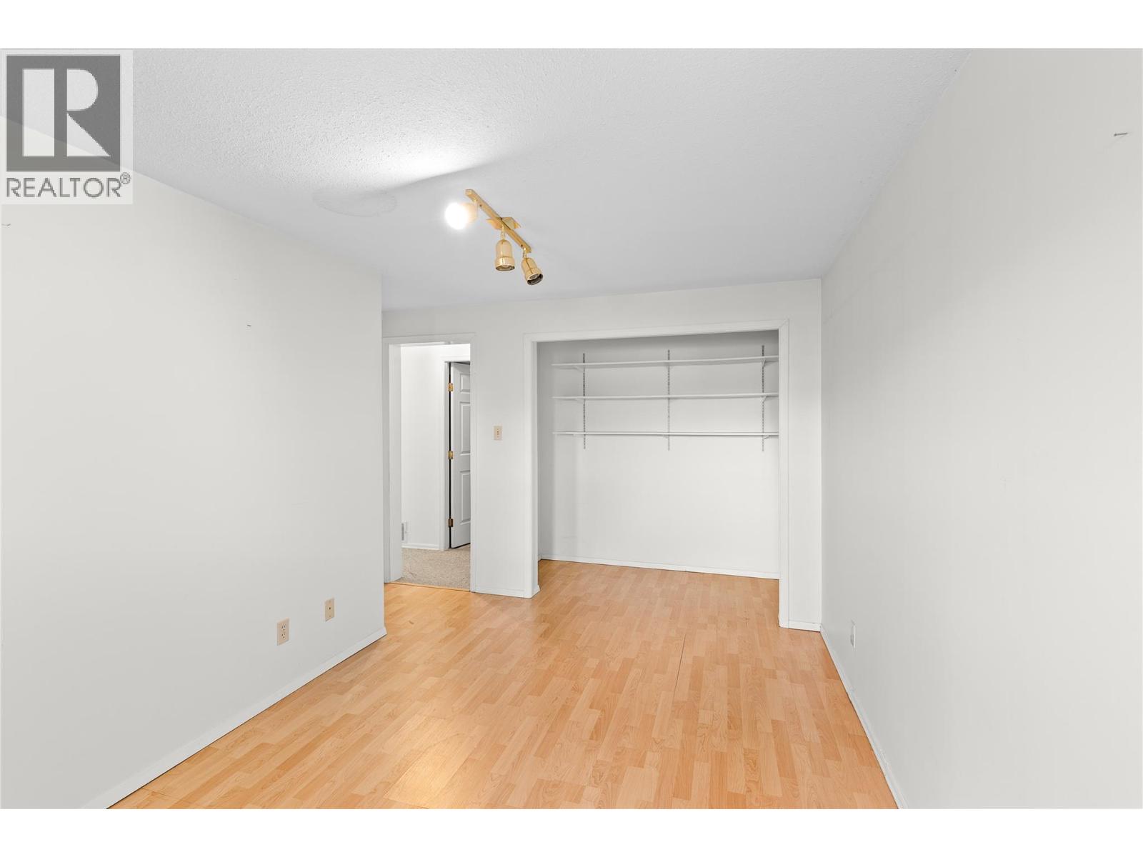 9305 Orchard Ridge Drive, Coldstream