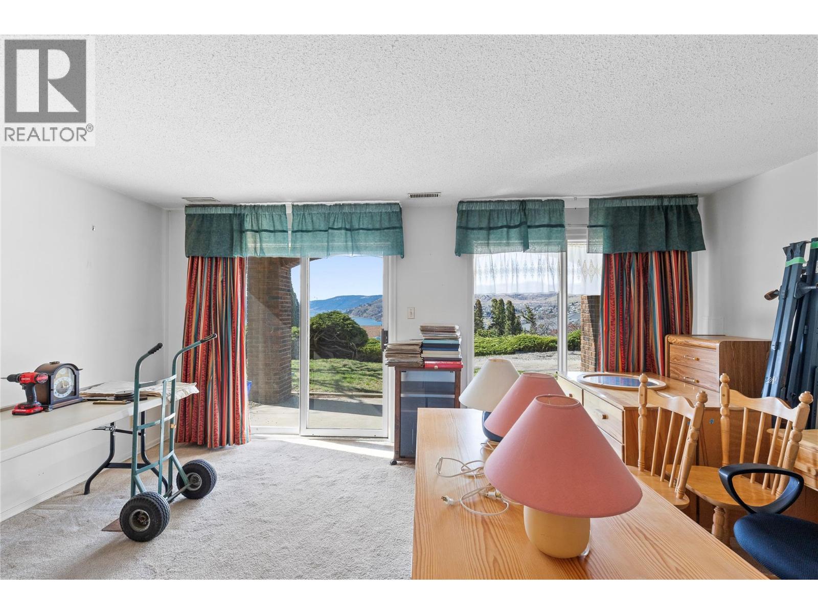 9305 Orchard Ridge Drive, Coldstream