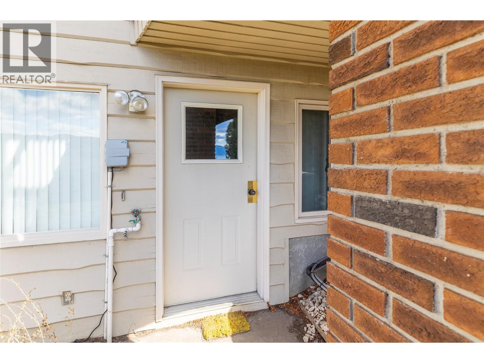 9305 Orchard Ridge Drive, Coldstream