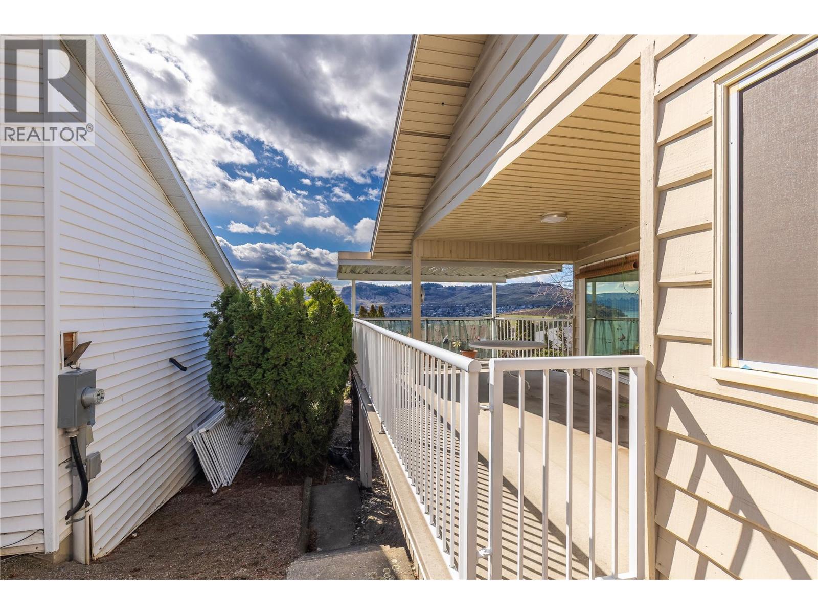 9305 Orchard Ridge Drive, Coldstream