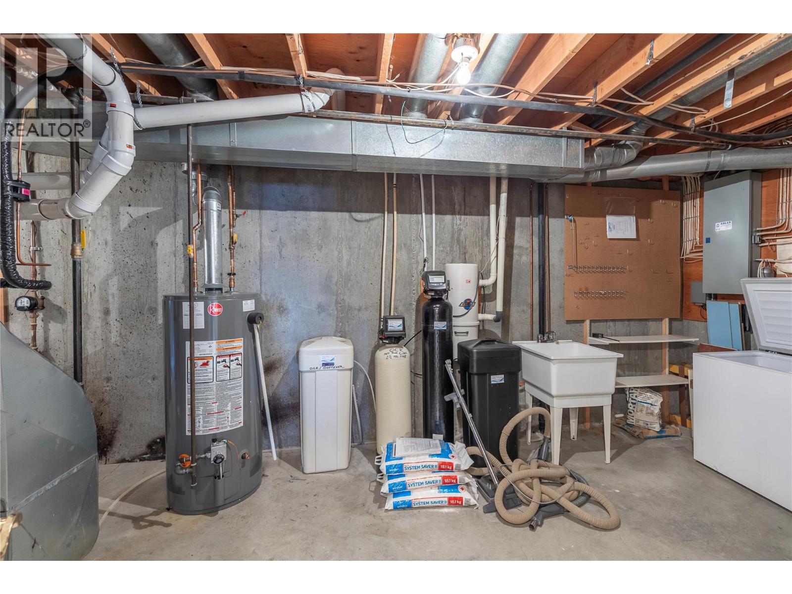 9305 Orchard Ridge Drive, Coldstream