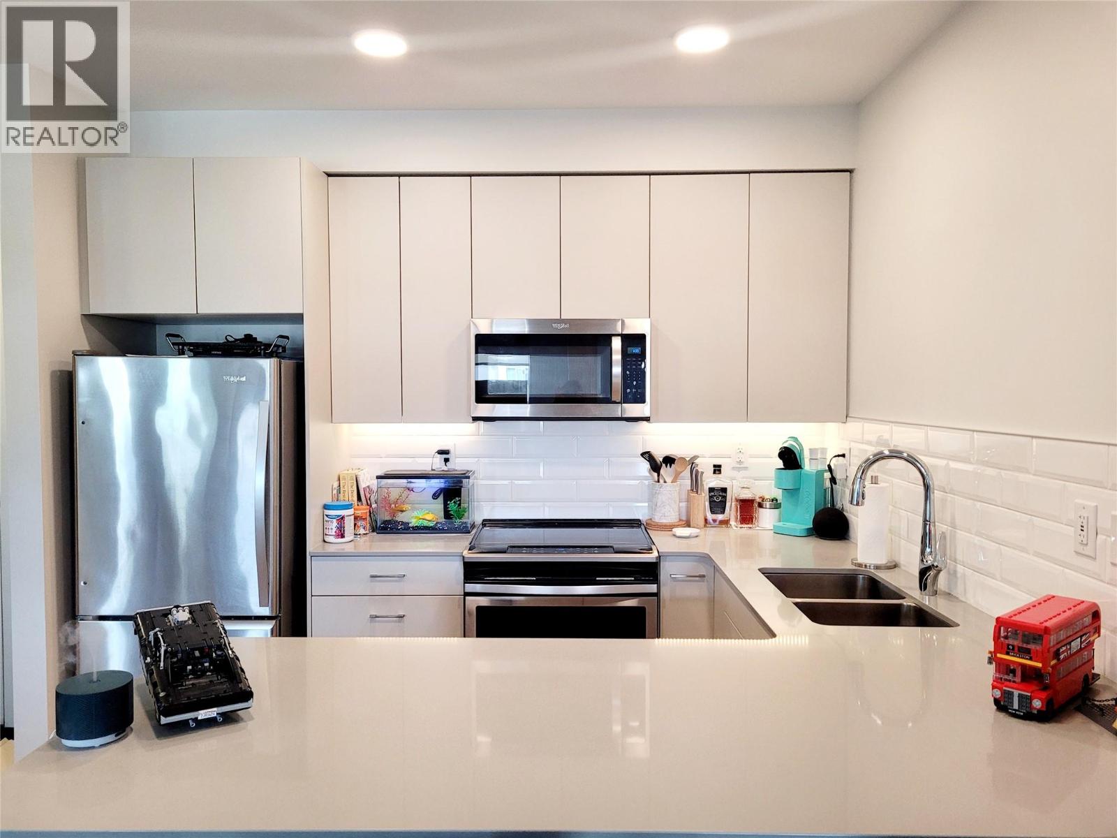 322 722 Valley Road, Kelowna