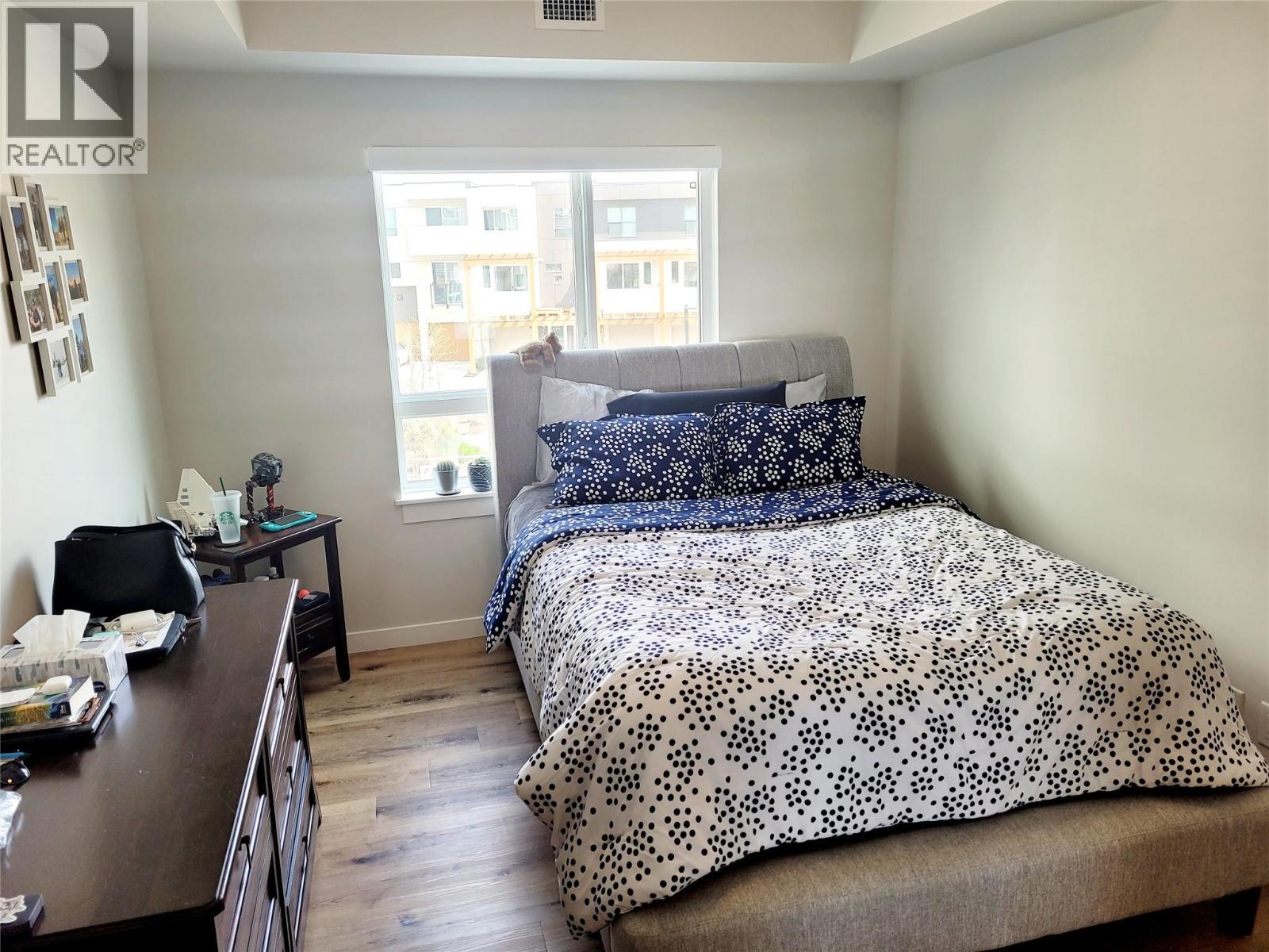 322 722 Valley Road, Kelowna