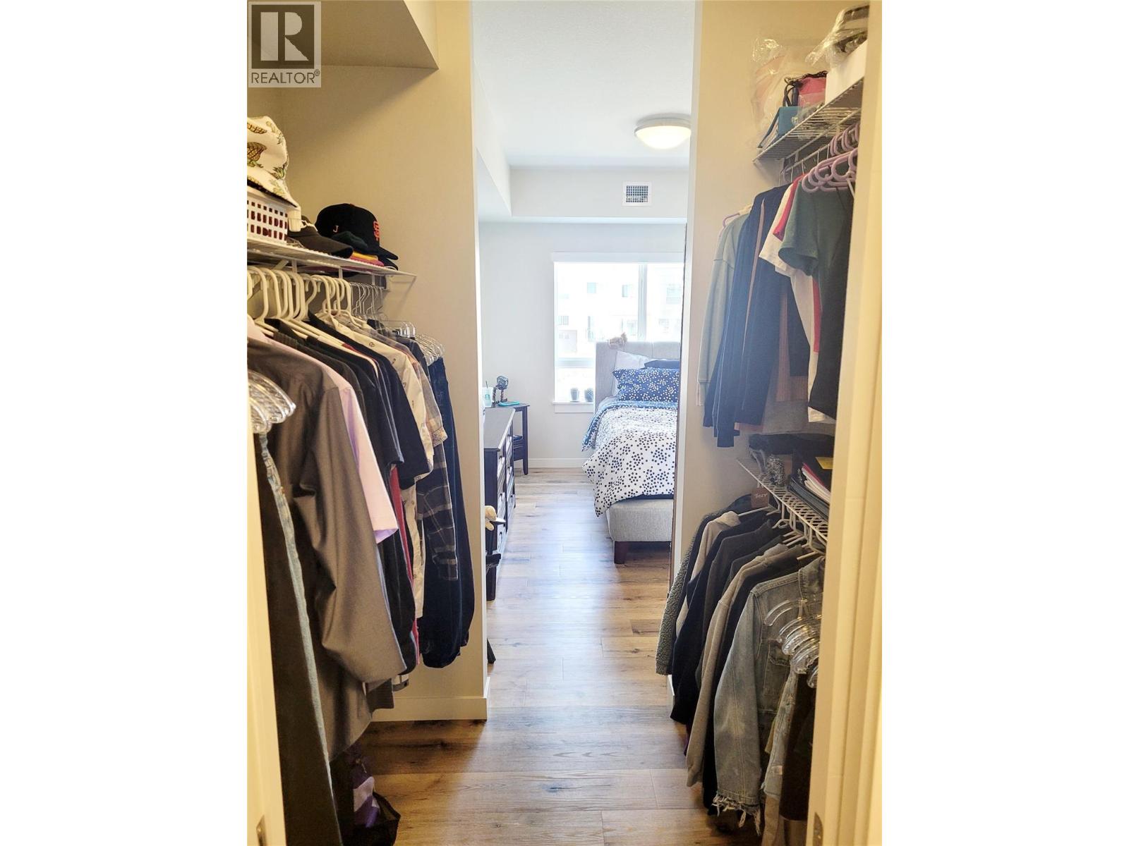 322 722 Valley Road, Kelowna