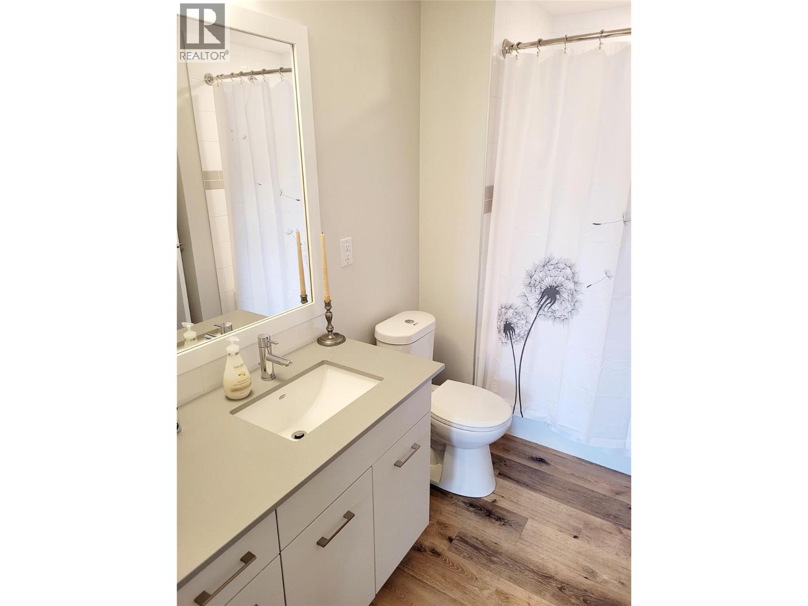 322 722 Valley Road, Kelowna