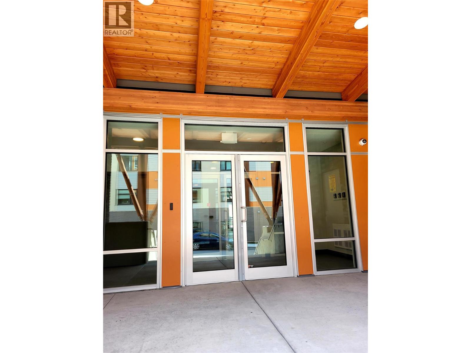 322 722 Valley Road, Kelowna