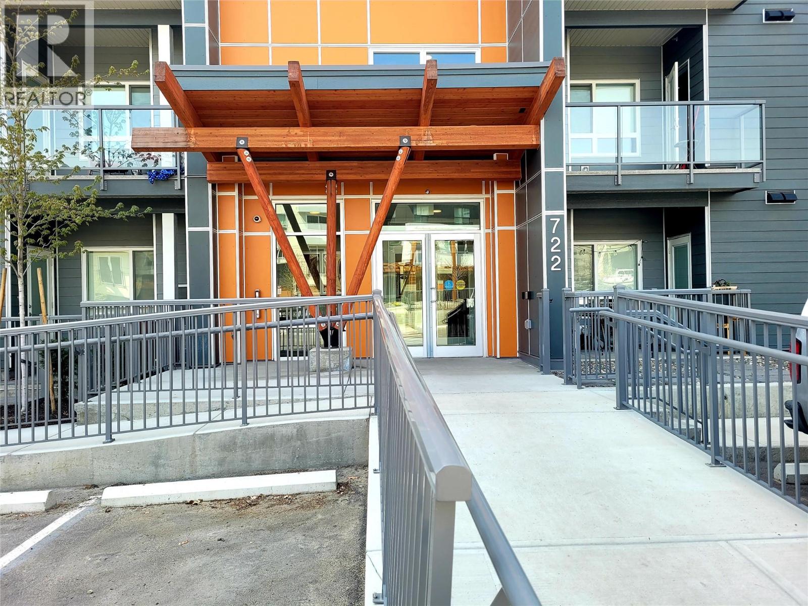 322 722 Valley Road, Kelowna