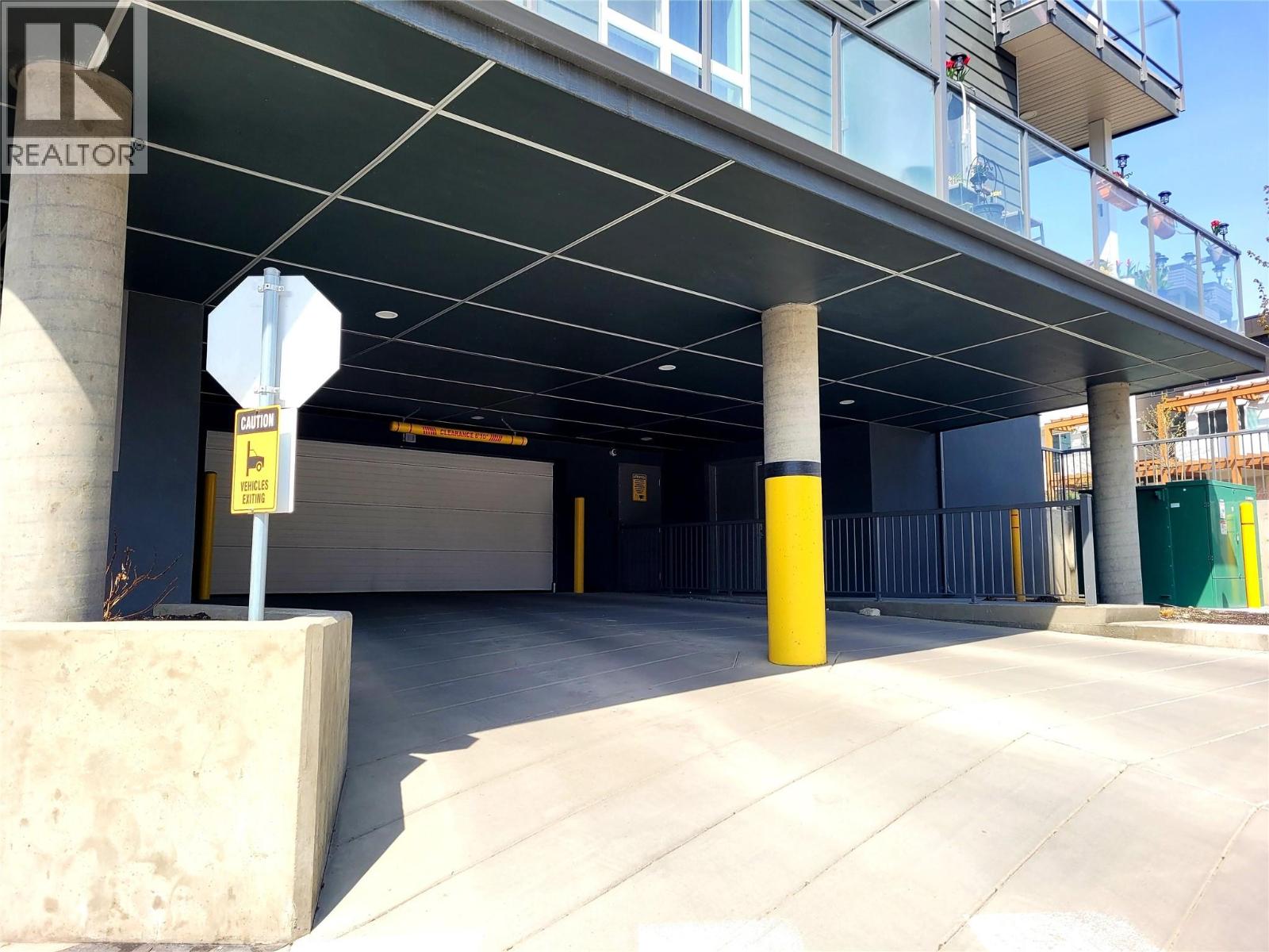 322 722 Valley Road, Kelowna