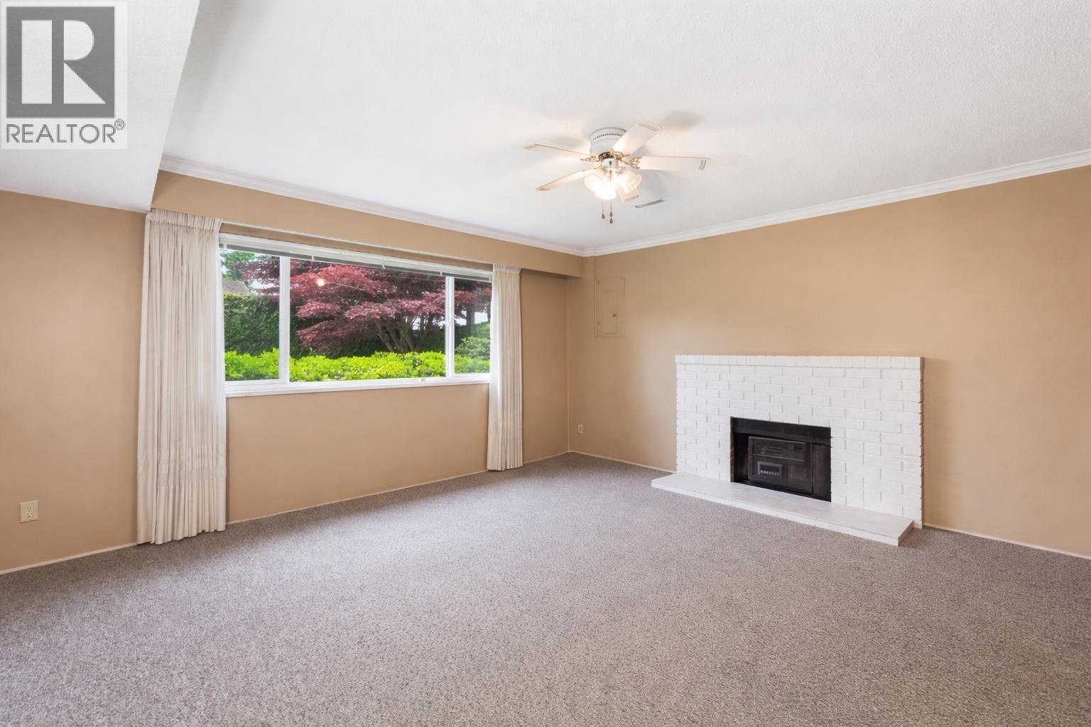 5513 6A Avenue, Delta