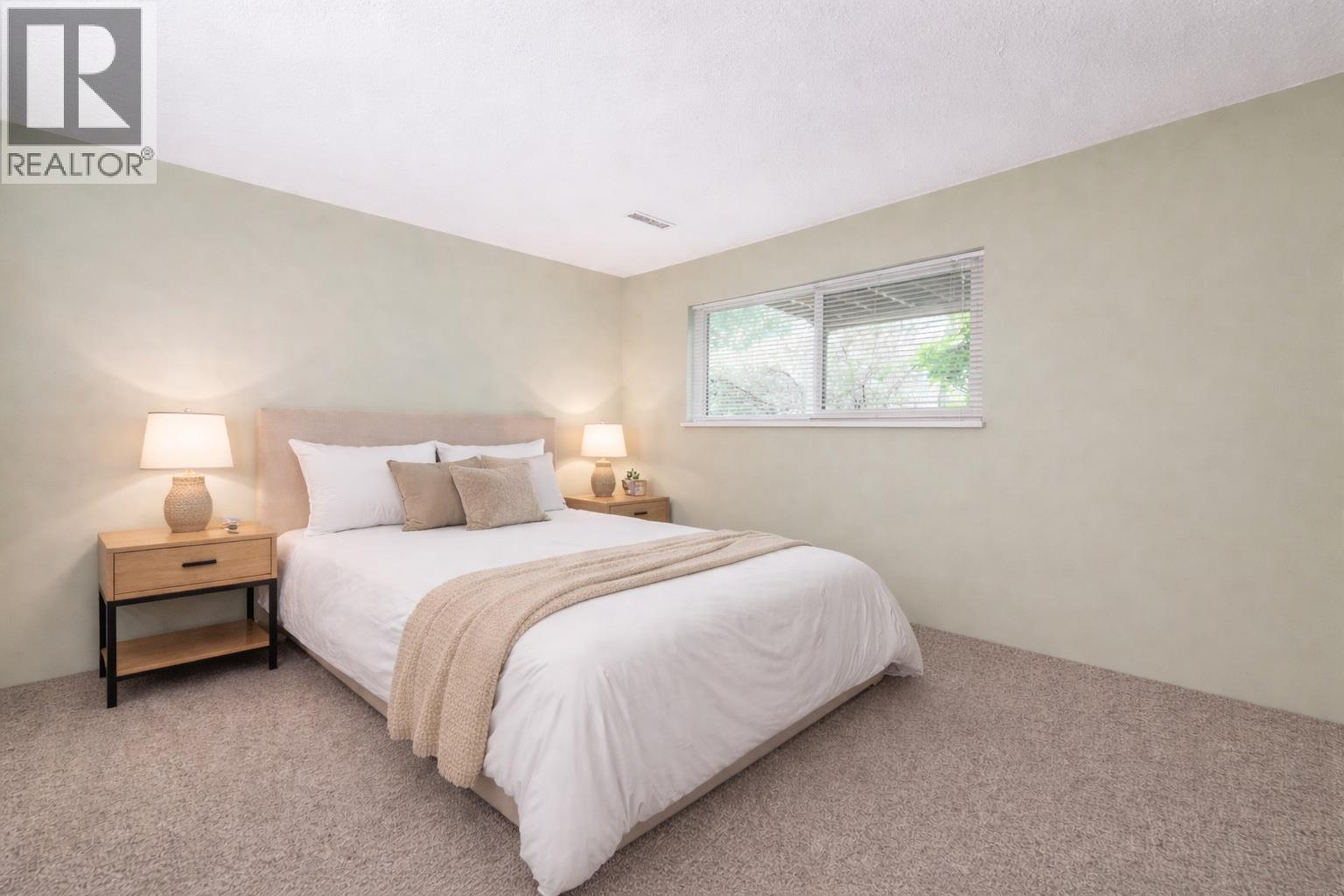 5513 6A Avenue, Delta