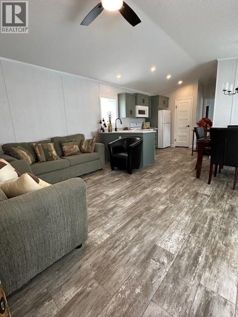 #29 235 AYLMER ROAD - 11