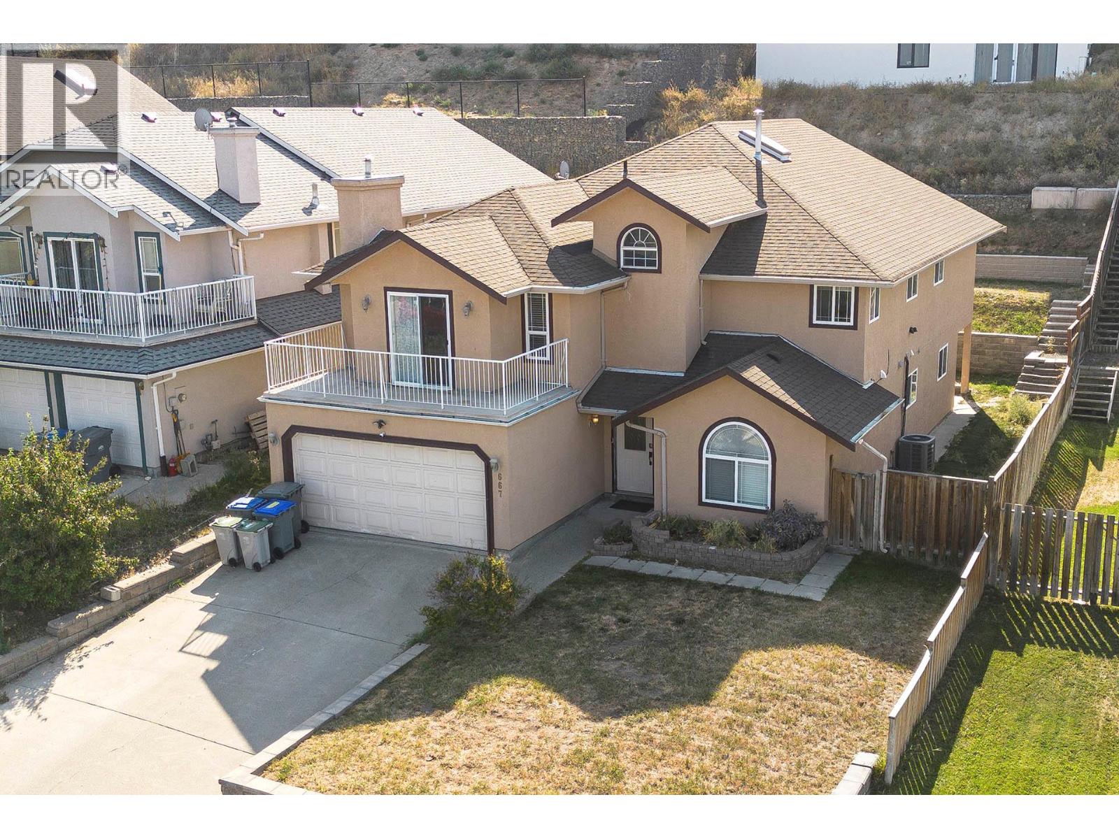 667 DUNROBIN Drive, Kamloops