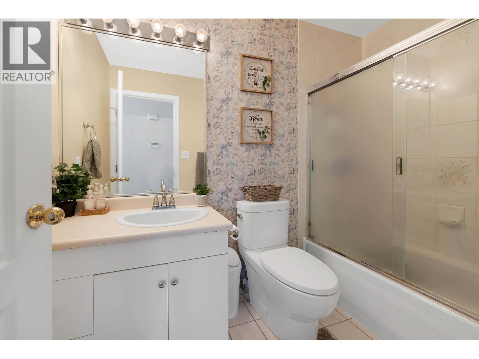 667 DUNROBIN Drive, Kamloops