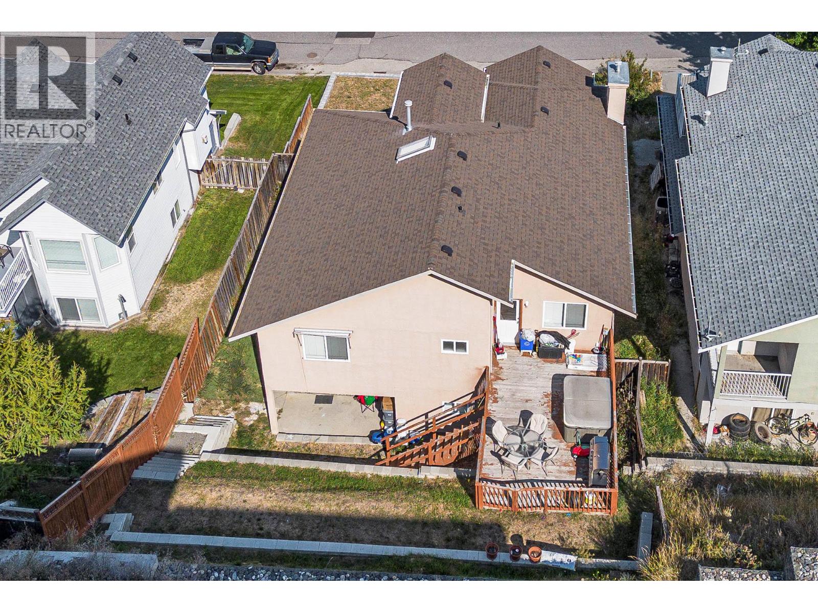 667 DUNROBIN Drive, Kamloops