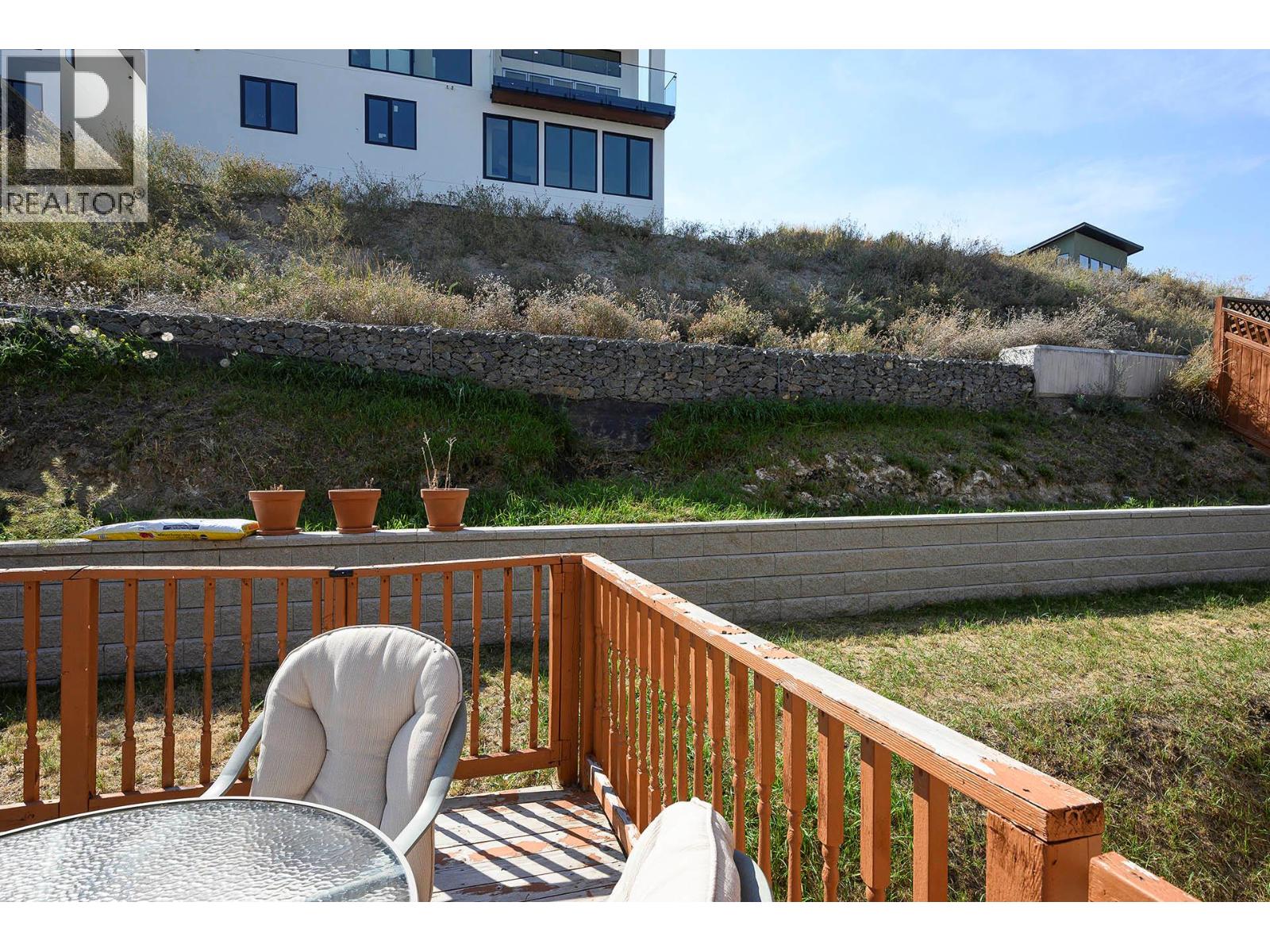 667 DUNROBIN Drive, Kamloops