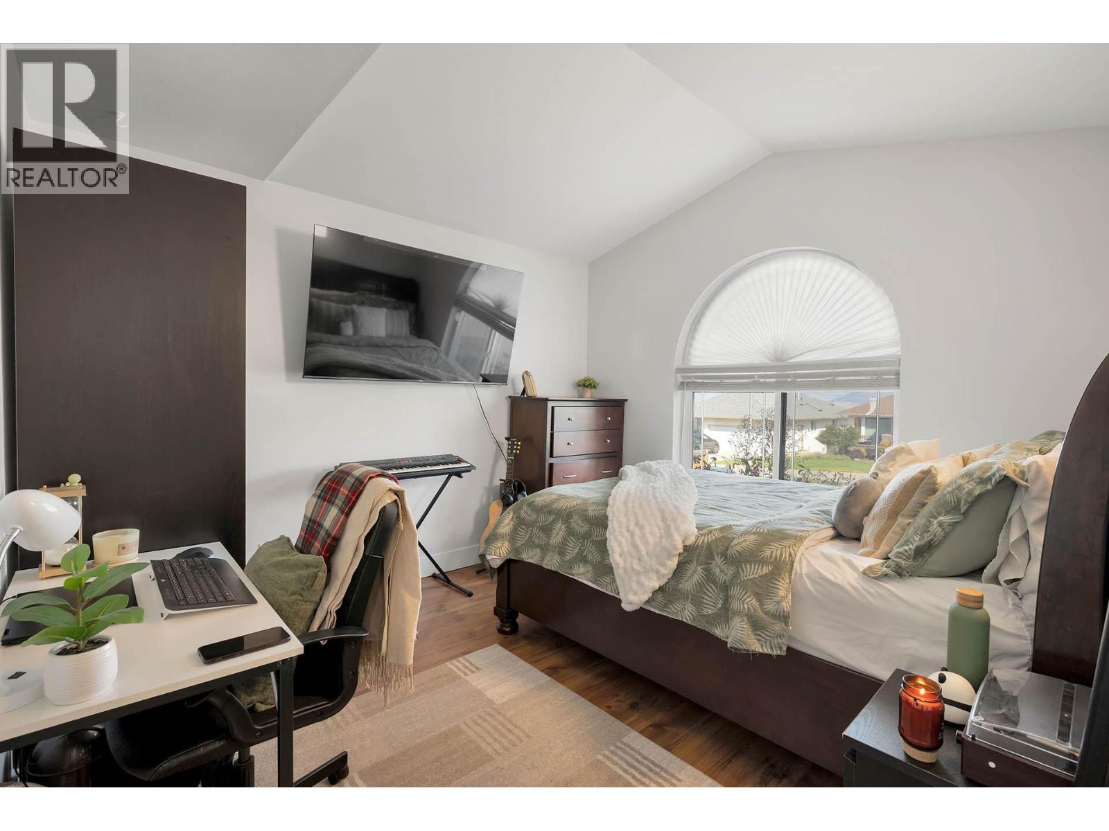 667 DUNROBIN Drive, Kamloops