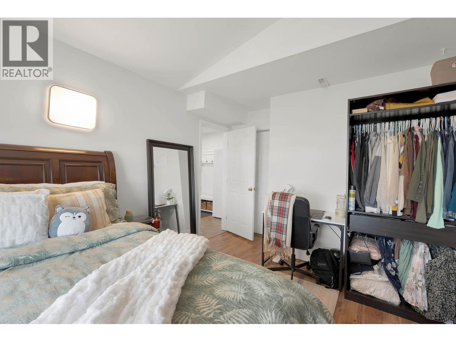 667 DUNROBIN Drive, Kamloops