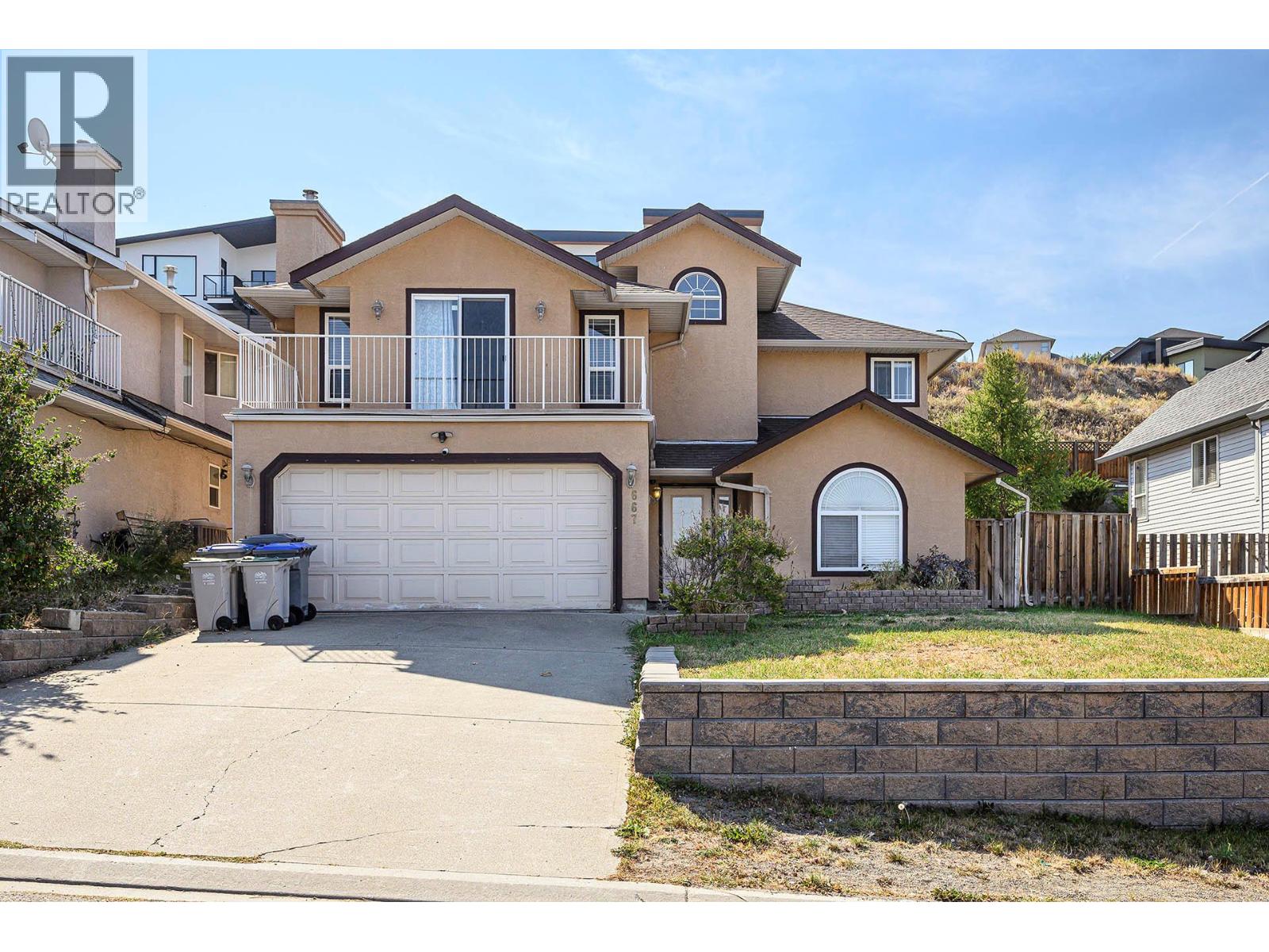 667 DUNROBIN Drive, Kamloops