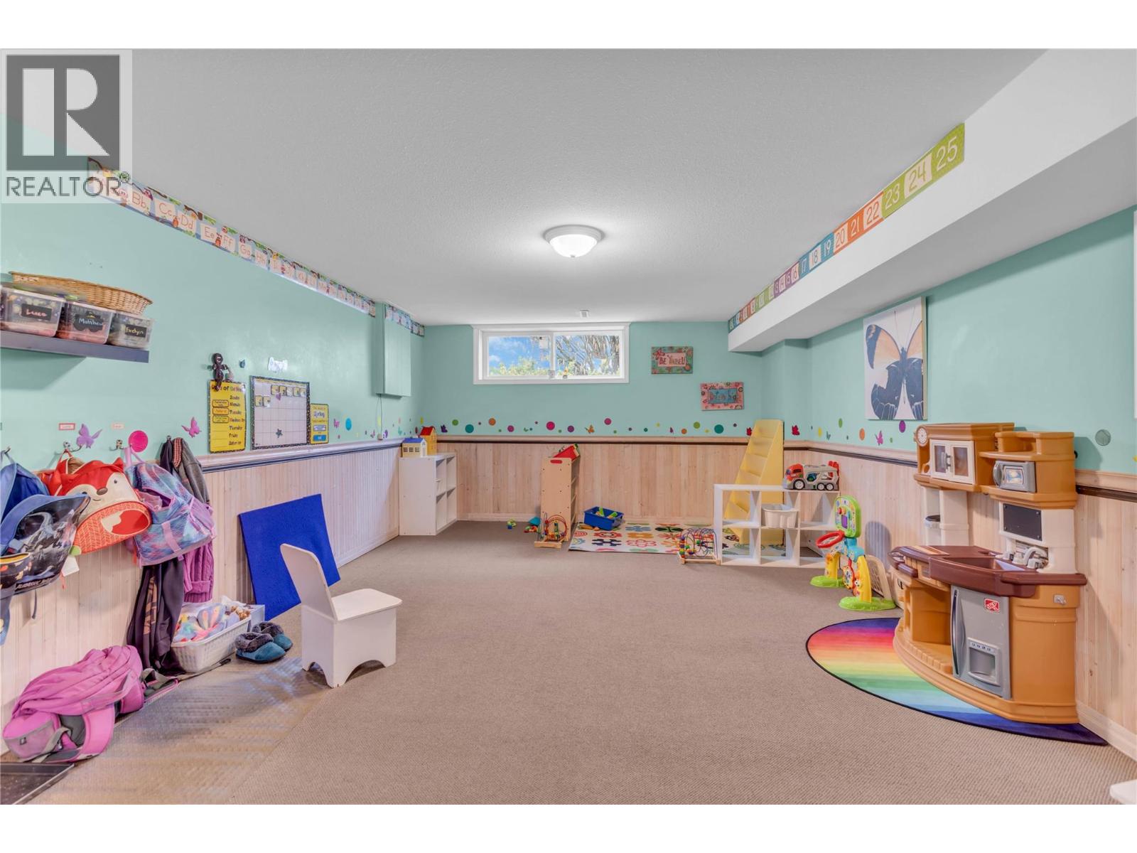 1270 Houghton Road, Kelowna