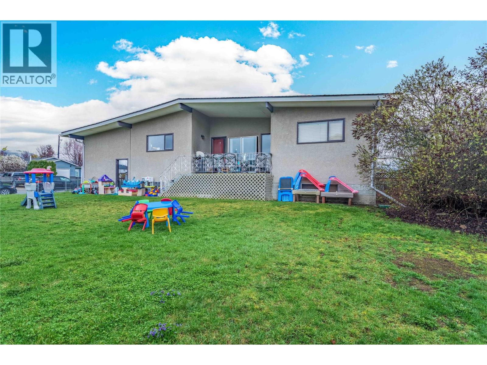 1270 Houghton Road, Kelowna