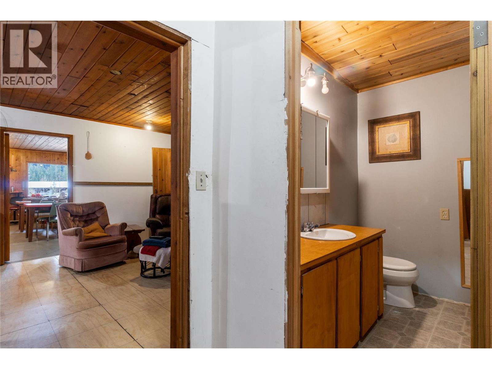 8225 Seymour Arm Forest Service Road, Seymour Arm