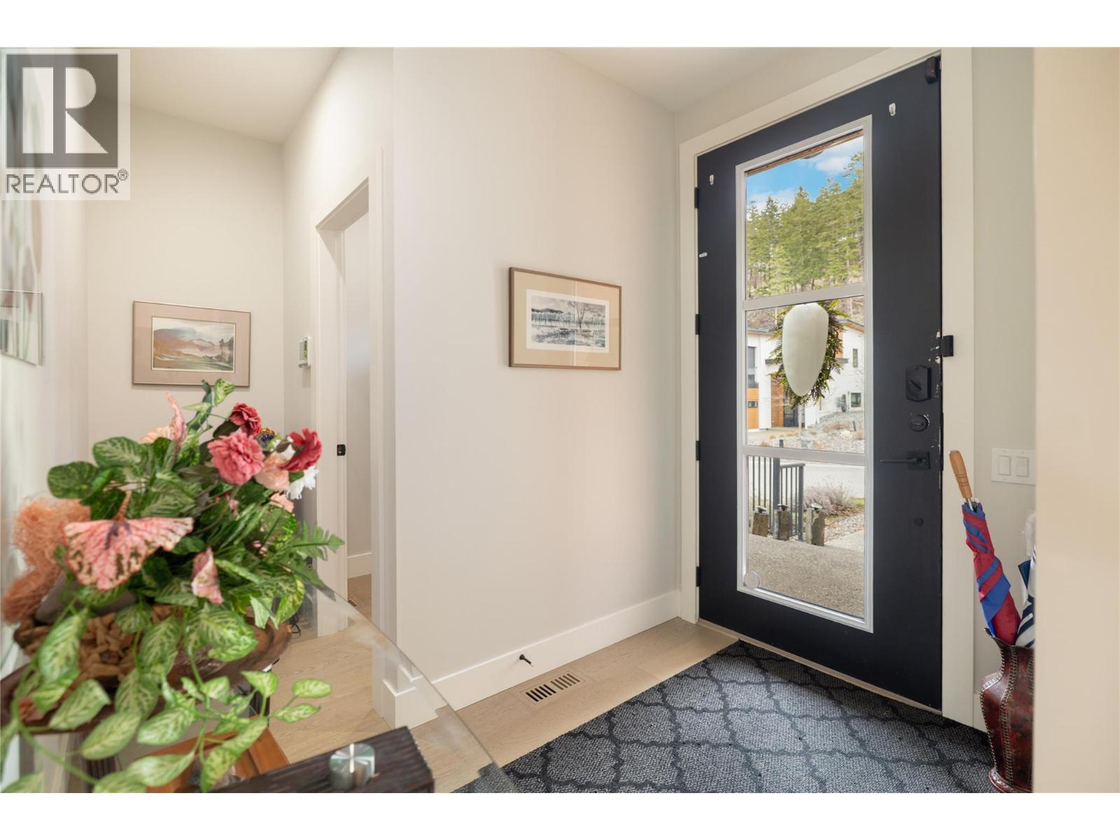 #28 10100 TYNDALL ROAD - Image 2